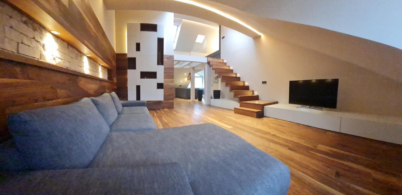 Wolfova Apartment Λιουμπλιάνα Εξωτερικό φωτογραφία